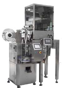 小四斗電子秤與三角袋茶葉包裝機(jī)組合